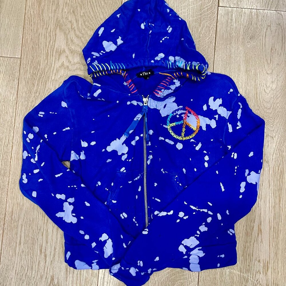 Flowers By Zoe FBZ Sweatsuit - Bright Blue w Threaded Peace Sign - Girls XL
